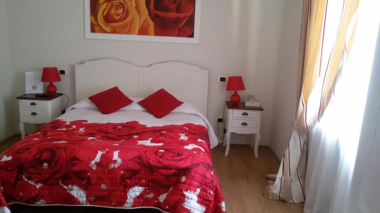 La Rocchetta Bed & Breakfast วาเลจโจ ซูล มินโช ภายนอก รูปภาพ